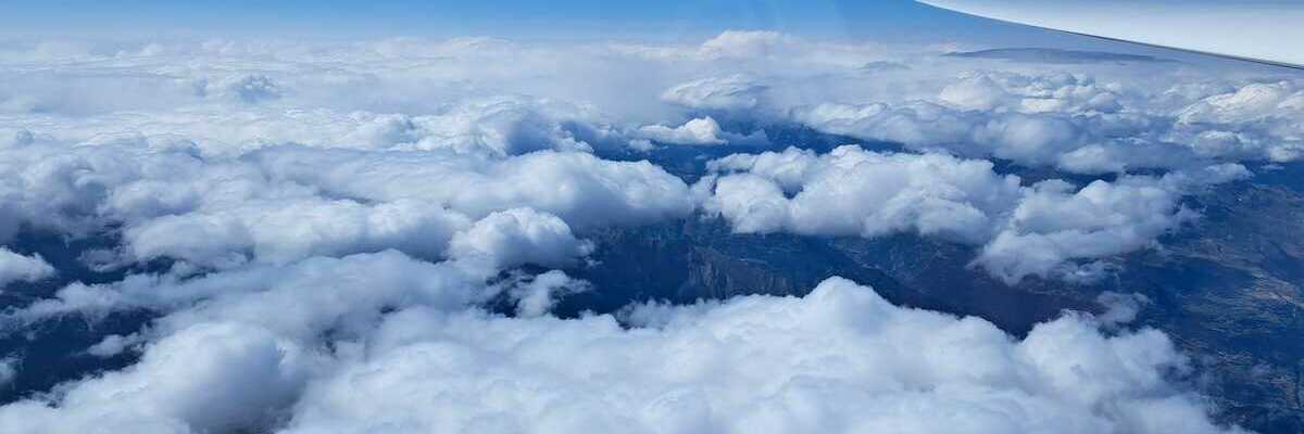 Flugwegposition um 13:55:52: Aufgenommen in der Nähe von 11010 Valsavarenche, Aostatal, Italien in 5677 Meter